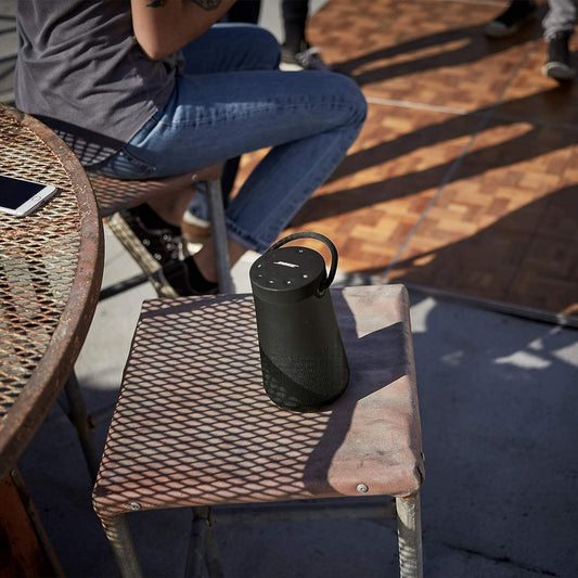Bose SoundLink Revolve+ (Series II) Altavoz Bluetooth portátil – Altavoz inalámbrico resistente al agua con batería y mango de larga duración, color negro